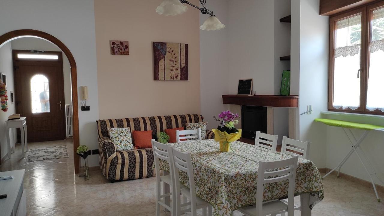Ferienwohnung Casa Trifo Tiggiano Exterior foto